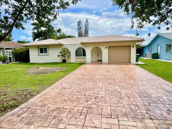 8205 NW 106th Ave, Tamarac, FL 33321