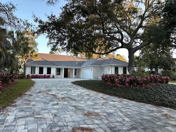 1149 Troon Dr, Miramar Beach, FL 32550