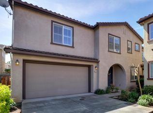 8214 Crystal Walk Cir, Elk Grove, CA 95758