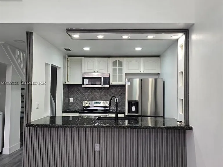 1120 Parkside Green Dr #C — Photo 4