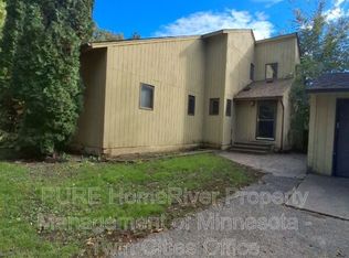 1468 90th St W, Northfield, MN 55057