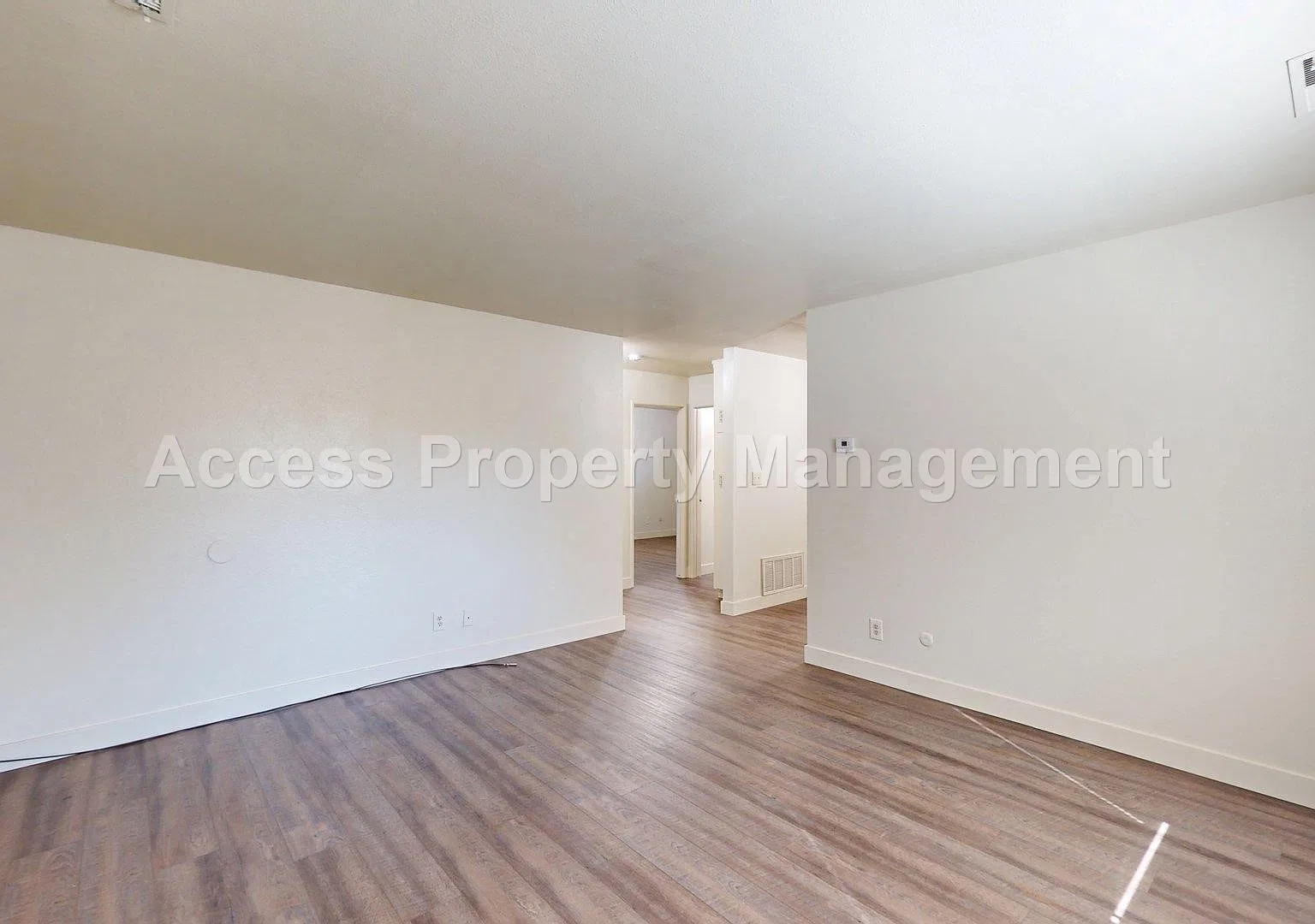 2 bed, 840 sqft, $1,695 — Photo 2