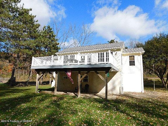 2nd image of 213 Pike Ln