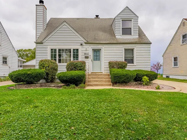 5368 Otto Pl, Oak Lawn, IL 60453