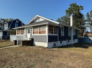 235 Forepeak Ave, Beachwood, NJ 08722