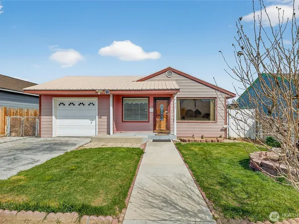 417 SE H Street, Quincy, WA 98848