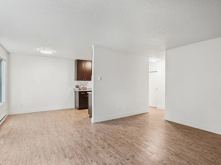 1820 NE 104th Ave #1 — Photo 13