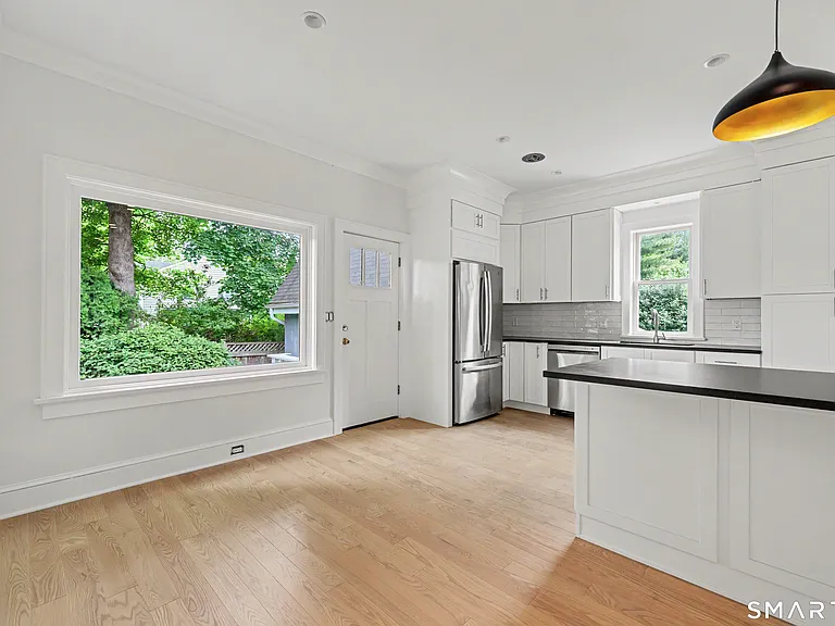 15 Shorelands Pl — Photo 7