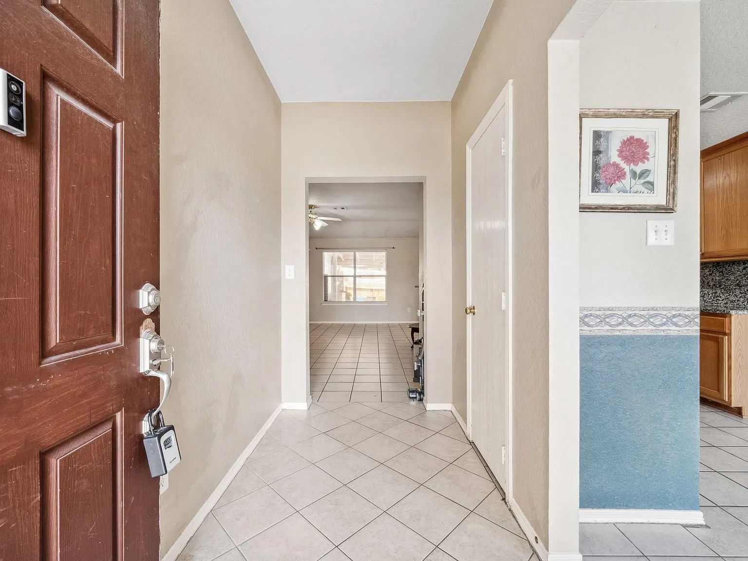 3 bed, 2.0 bath, 1462 sqft, $1,750 — Photo 4