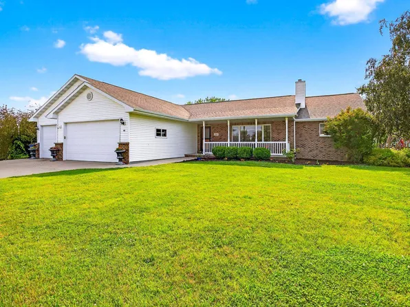 15 Wyldeberry Ln, Oshkosh, WI 54904