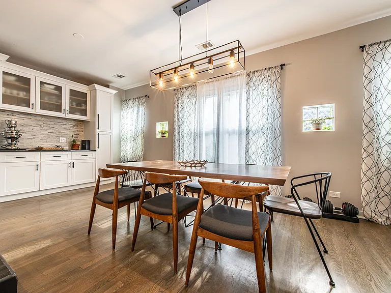 2707 N Halsted St #3 — Photo 15