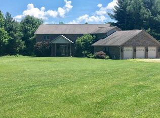 8220 Busse Dr, Aurora, IN 47001