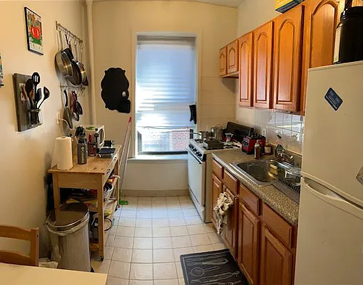 Rented by Living Dream Realty | media 4