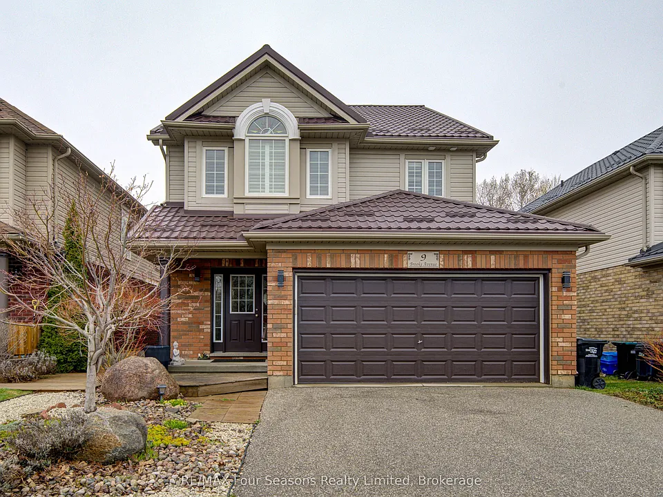 9 Brooke Ave