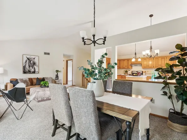 9009 Loch Lomond Blvd, Minneapolis, MN 55443