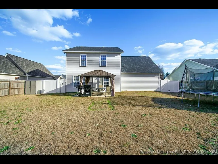 182 Lochwood Dr — Photo 11