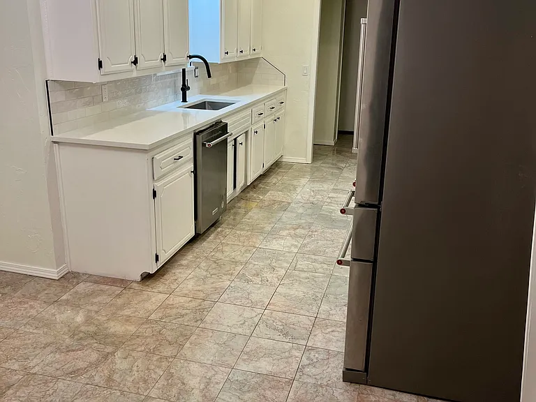 1802 Logan Dr — Photo 22