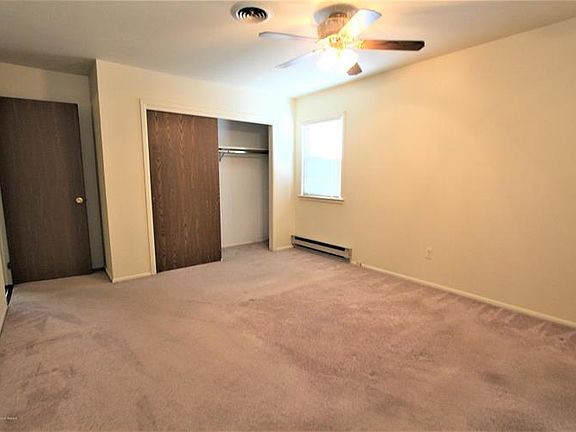 4th image of 228 Westbrook Dr