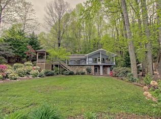 295 Omega Way, Hiawassee, GA 30546