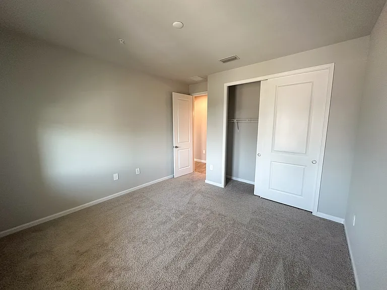 4551 Arboretum Cir #202 — Photo 24