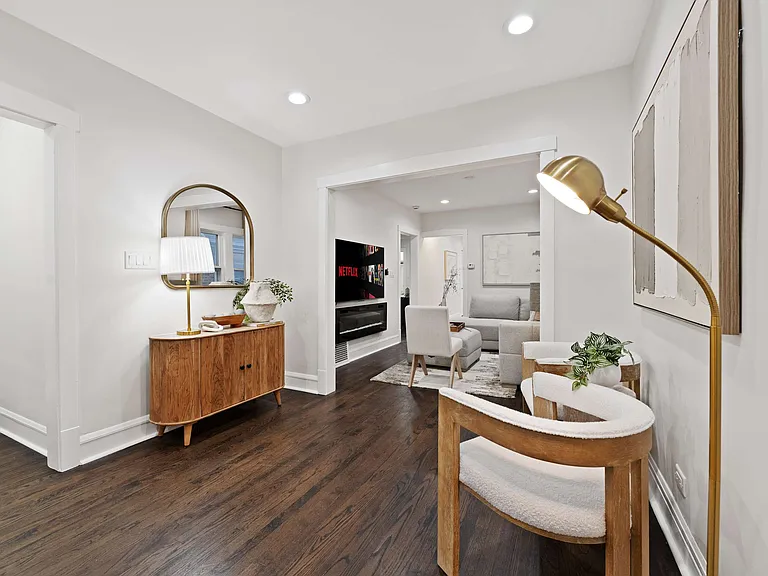 3307 Clinton Ave — Photo 12