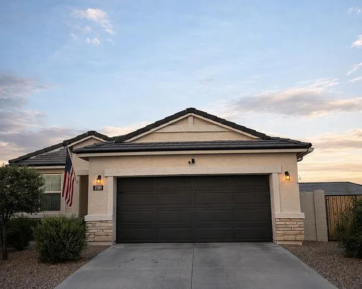 3588 N Sequoia St — Photo 1