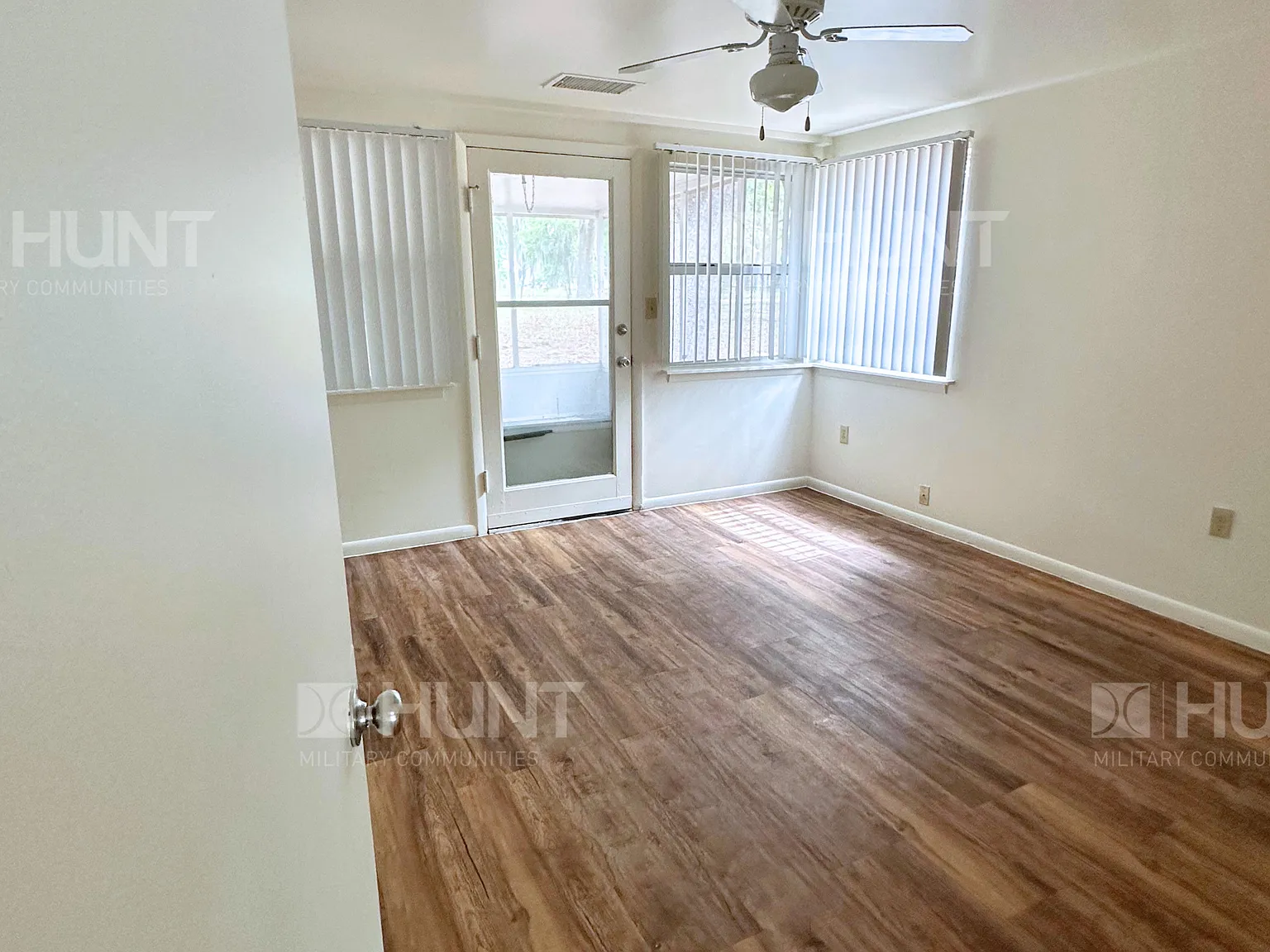 3 bed, 1183 sqft, $1,900 — Photo 4