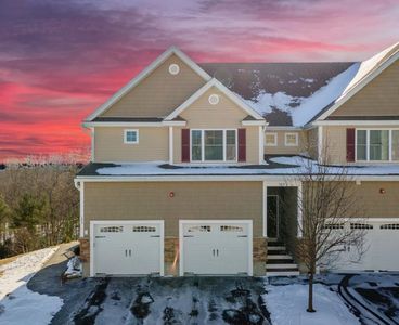 12 Manor Drive UNIT A, Hooksett, NH, 03106