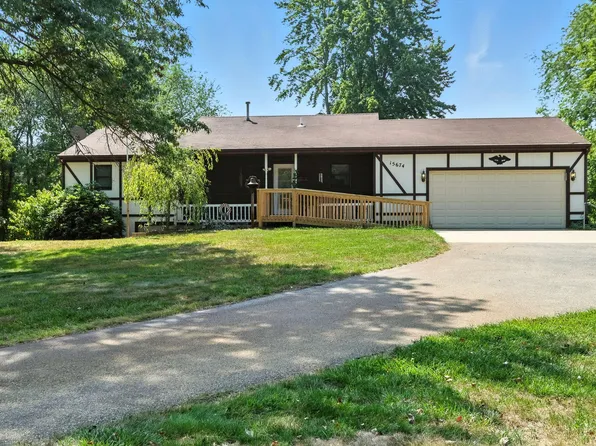 15674 New Holland St, Holland, MI 49424