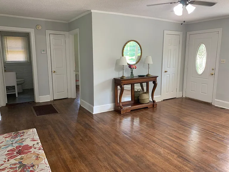 4329 Dinglewood Ave — Photo 8