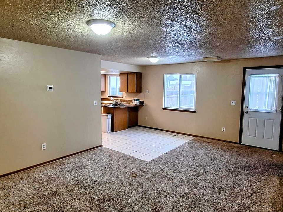 Family room, dining area and back door