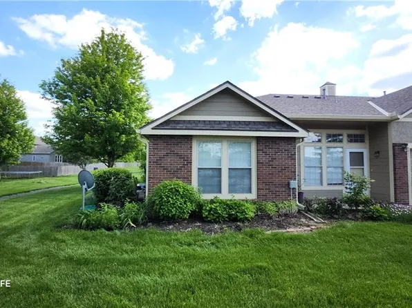 15561 Annie St Unit 4203, Olathe, KS 66062