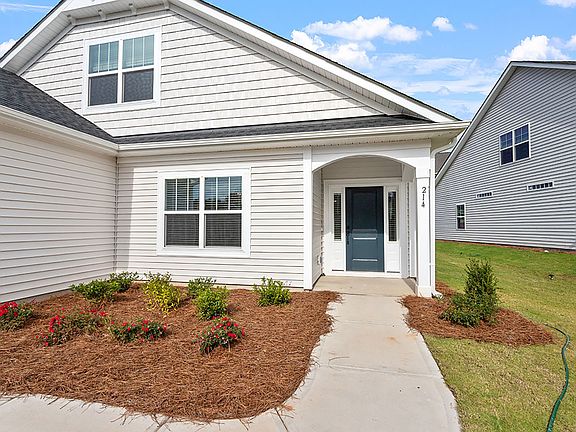 3rd image of 214 Cherry Blossom Ct