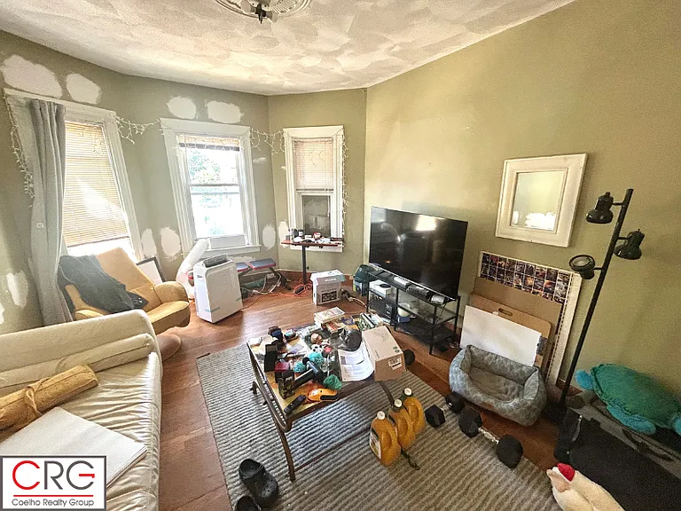 52 Morton Ave #2 — Photo 5