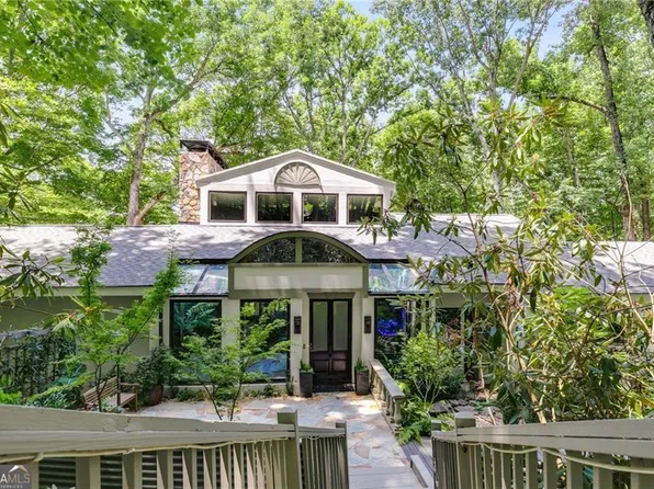 385 Grimes Bridge Rd, Roswell, GA 30075