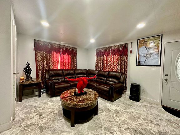 3rd image of 503 West Ave