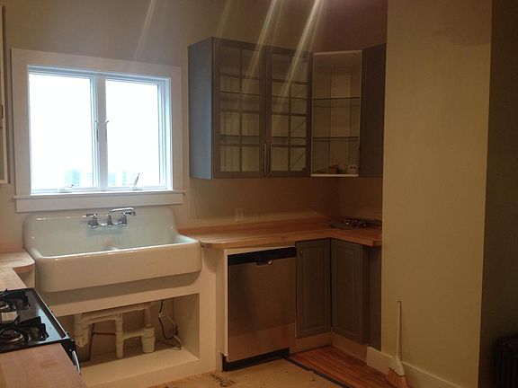 Kitchen sink