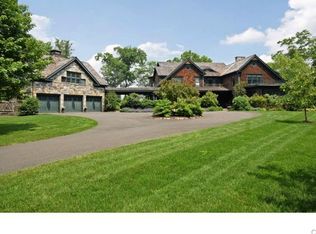 8 Smith Rdg, Weston, CT 06883