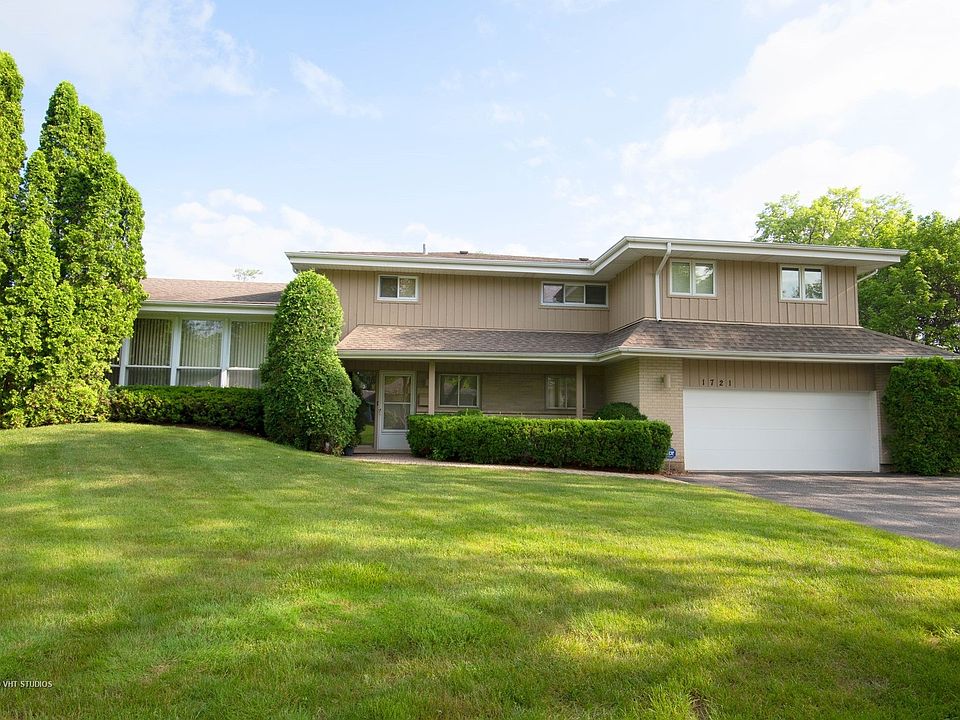 1st image of 1721 Heather Ln
