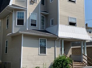 231 Spring St FLOOR 3, Bridgeport, CT 06608