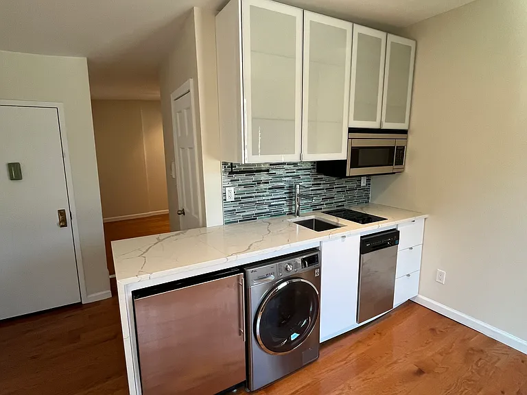 157 Rivington St #13 — Photo 4
