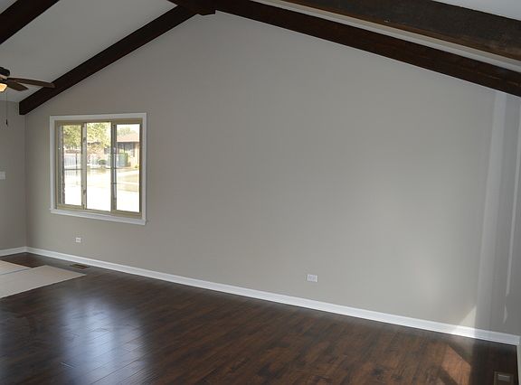3rd image of 7844 167th St
