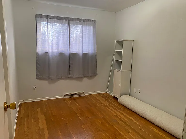 511 N Cherry St — Photo 20