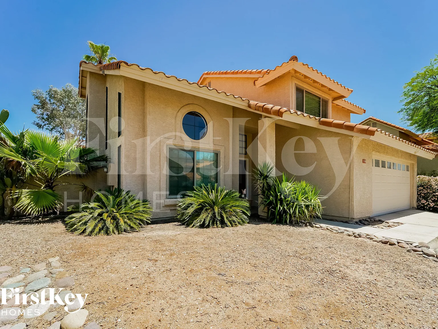 3 bed, 2.5 bath, 1709 sqft, $2,685 — Photo 2
