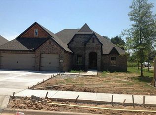 3305 SW Mahogany Ave, Bentonville, AR 72712