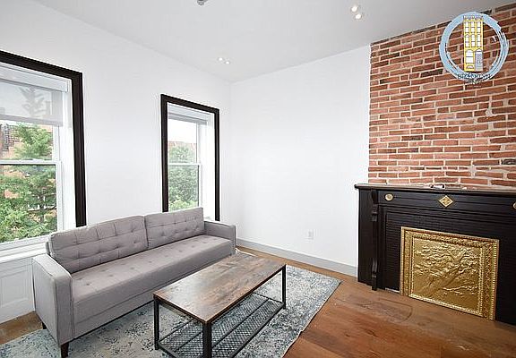 2nd image of 1187 Dean St #4L