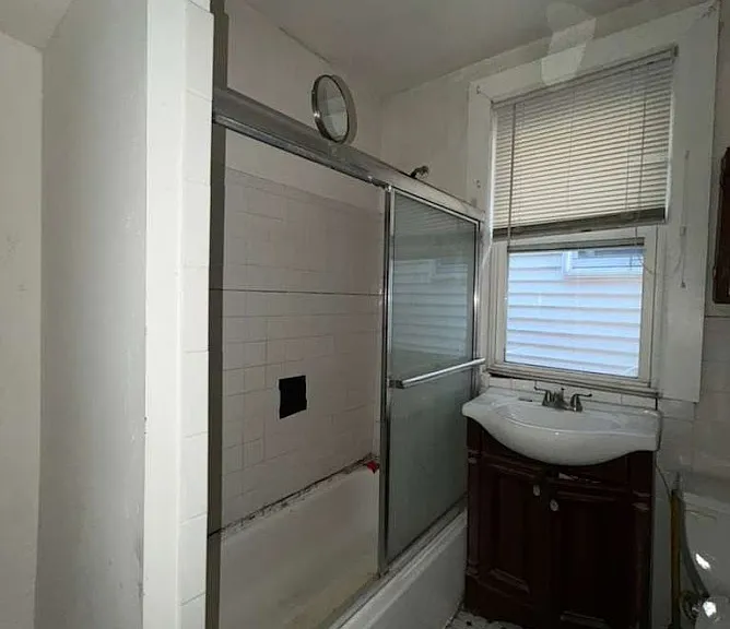 63 Wade St #2A — Photo 1
