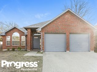 1205 Dandelion Dr, Cedar Hill, TX 75104
