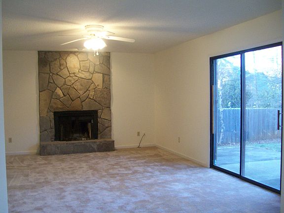 family room/outdoor patio