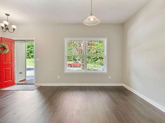 4th image of 1116 Birkdale Dr
